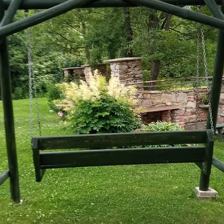 アパート Niezapominajka クレトノ